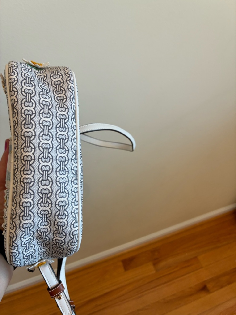 Rare Tory Burch Gemini Link Canvas Daisy Appliqué Crossbody bag - Picture 3 of 7